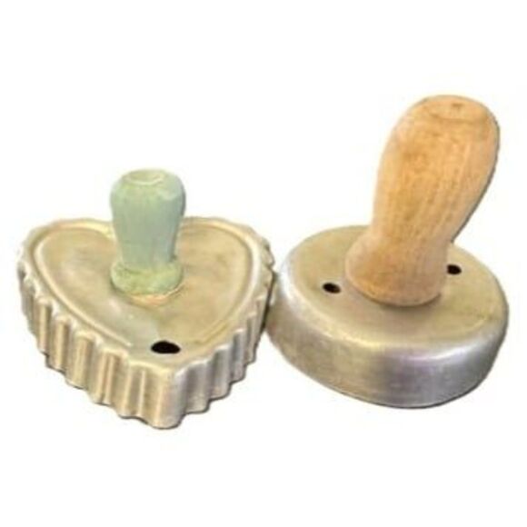 Vintage Lot Of 3 Biscuit/Cookie/Pastry Cutters - Picture 2 of 4